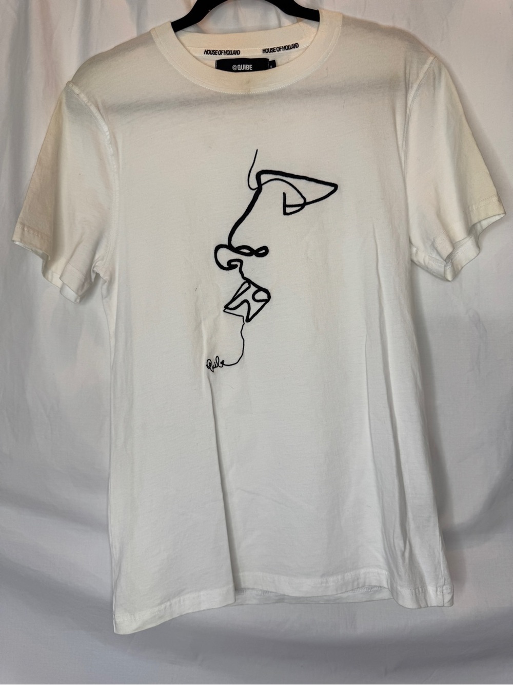 House of Holland Unisex White Graphic Tee - Abstract Minimal Line Face Design